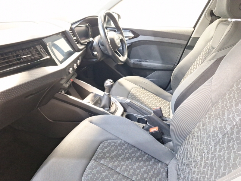 Audi A1 35 Tfsi Sport Black #5