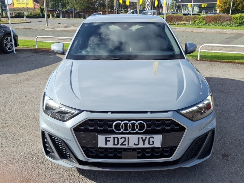 Audi A1 35 Tfsi Vorsprung S Tronic White #13