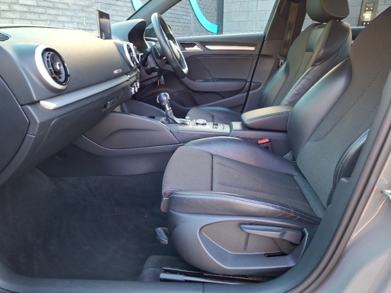 Audi A3 35 Tfsi Black Edition S Tronic Grey #5