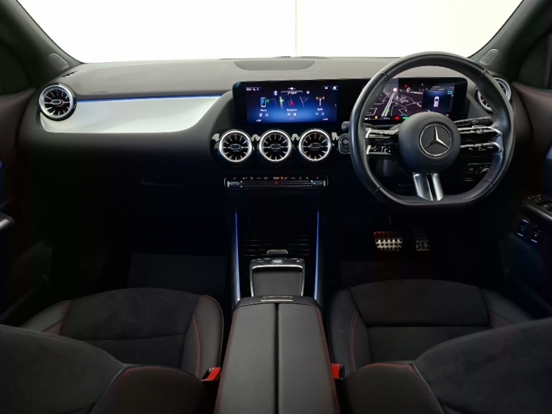 Mercedes-Benz GLA Class Gla 250E Amg Line Premium Black #3