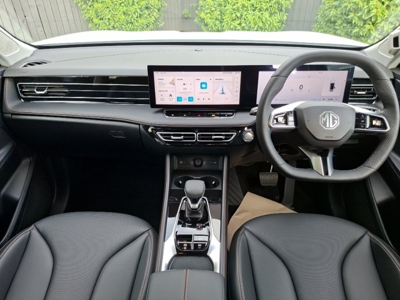 MG HS 1.5 T-gdi Phev Trophy White #3