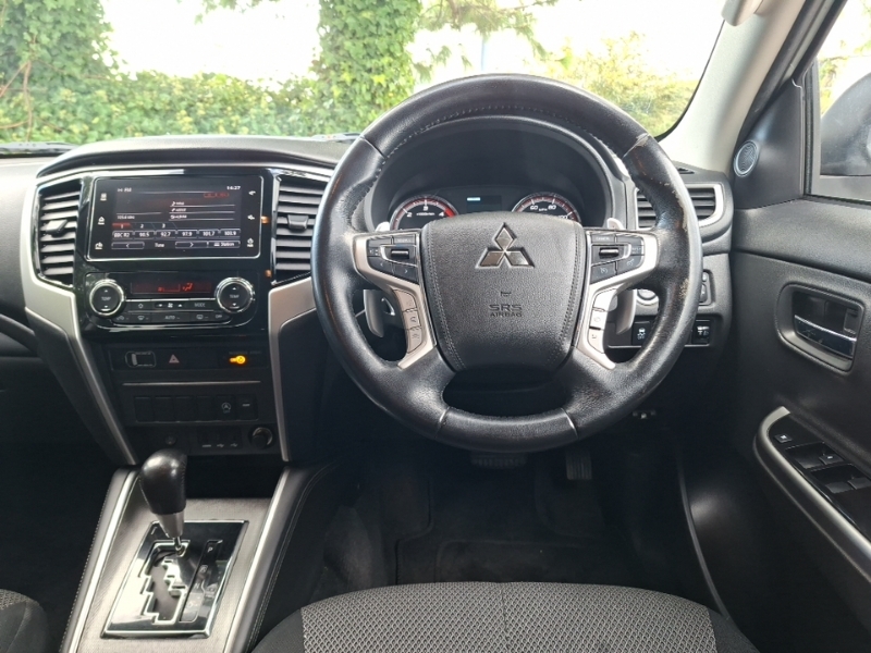 Mitsubishi L200 Double Cab Di-d 150 Barbarian X 4Wd Black #8