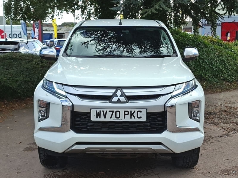 Mitsubishi L200 Double Cab Di-d 150 Barbarian X 4Wd Black #14