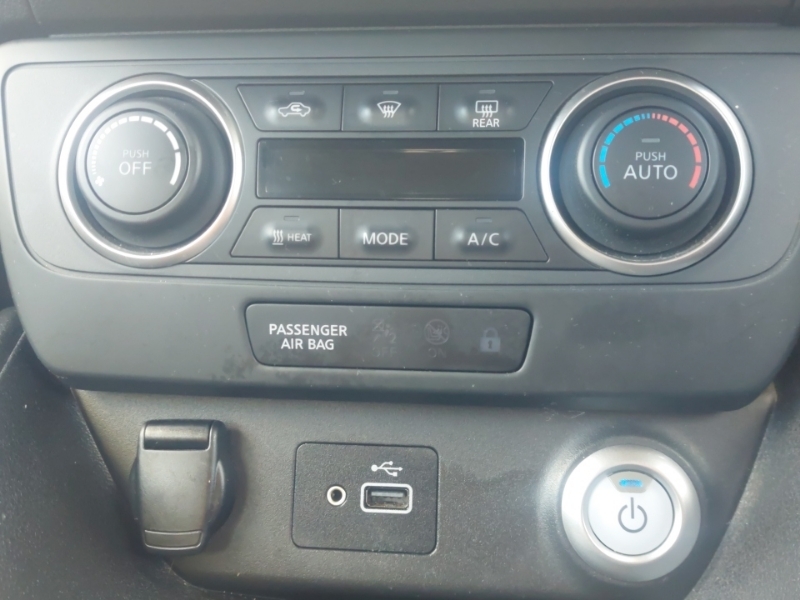 Nissan Leaf 39Kwh N-connecta Hatchback 150 Black #15