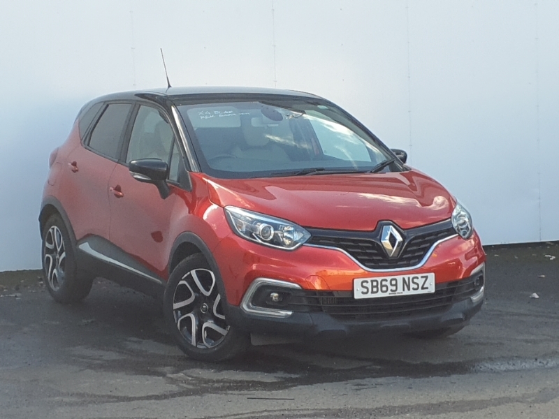 Renault Captur 0.9 Tce 90 Iconic Red