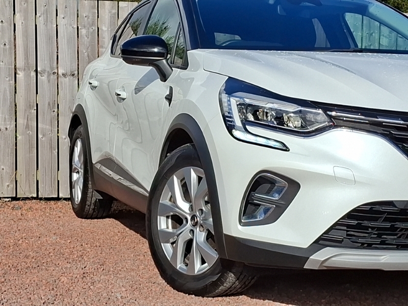 Renault Captur Tce Iconic Suv Red #20
