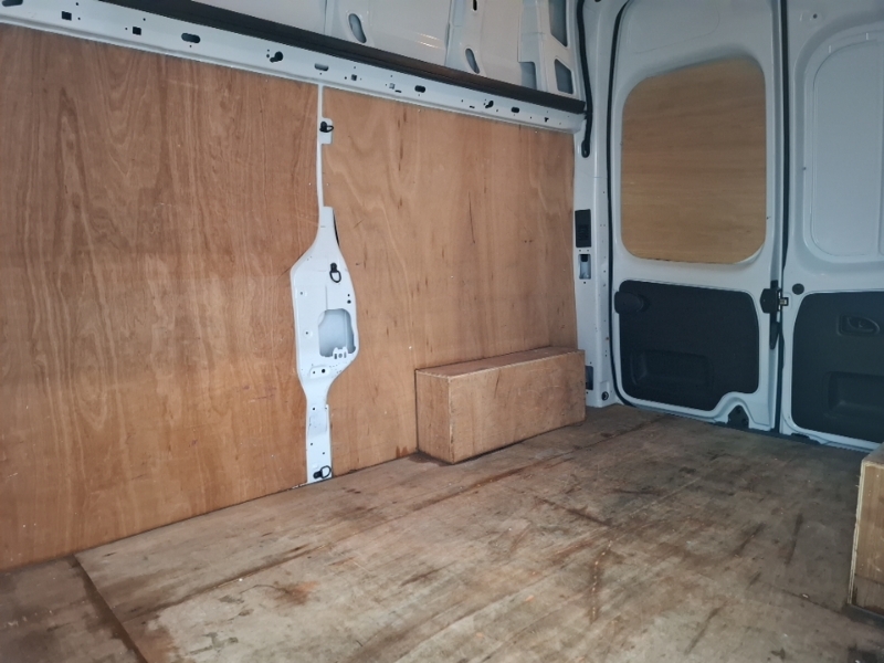 Renault Trafic Lh30 Blue Dci 150 High Roof Start Van White #5