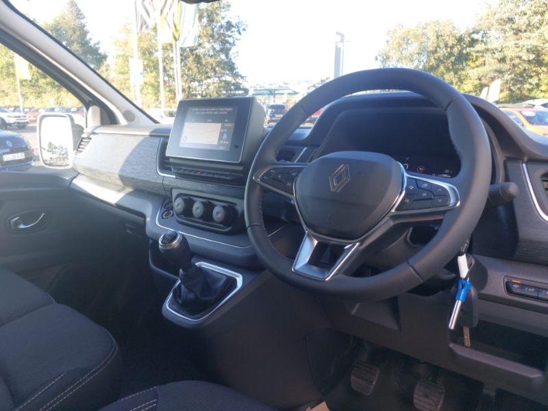 Renault Trafic Sl30 Blue Dci 130 Extra Safety Van White #2