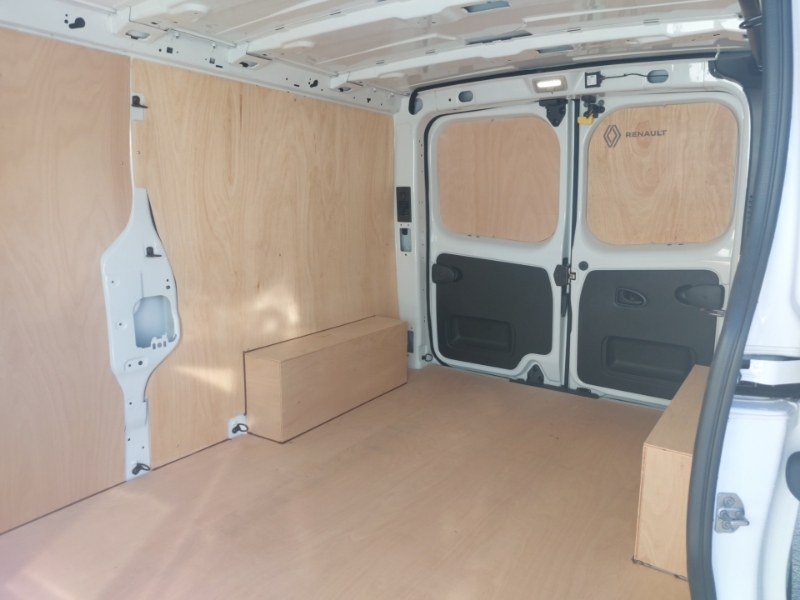 Renault Trafic Ll30 Blue Dci 130 Extra Safety Van White #5