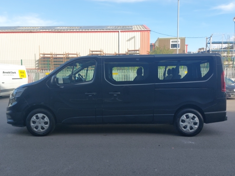 Renault Trafic Ll30 Blue Dci 110 Advance 9 Seater Black #4