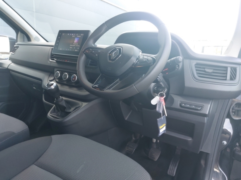 Renault Trafic Ll30 Blue Dci 110 Advance 9 Seater Black #3