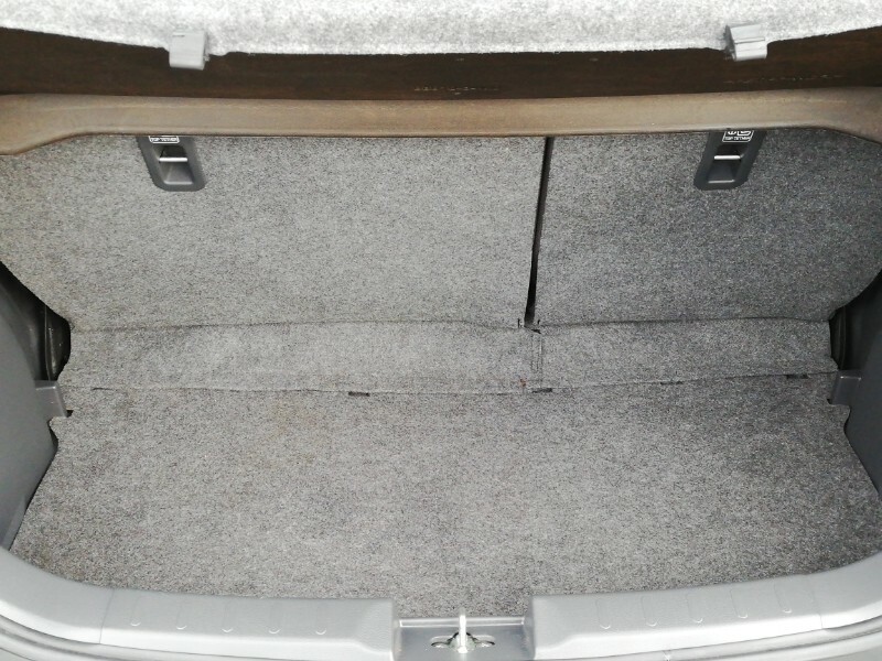 Suzuki Celerio 1.0 Sz2 Hatchback Euro 6 68 Ps Silver #8