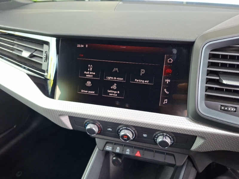Audi A1 Audi Sportback 35 Tfsi Sport White #9