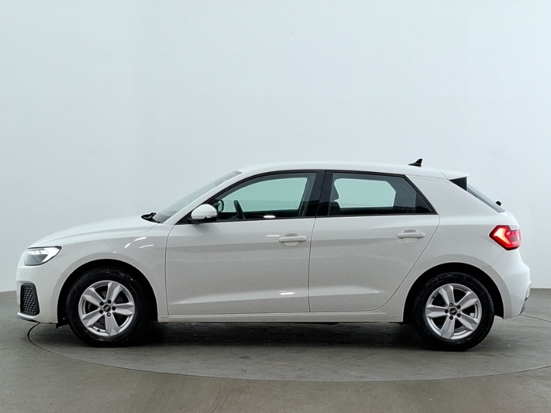 Audi A1 1.0 Tfsi 25 Sport Sportback Blue #3