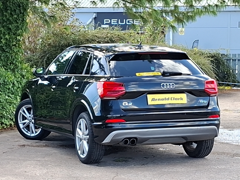 Audi Q2 Sq2 Quattro S Tronic Black #2
