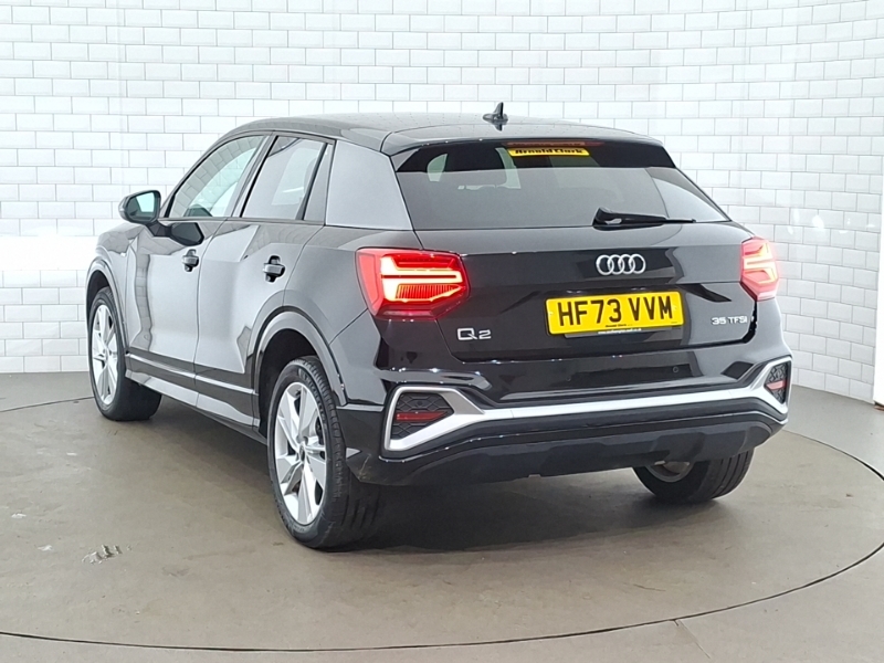 Audi Q2 35 Tfsi S Line S Tronic Black #2
