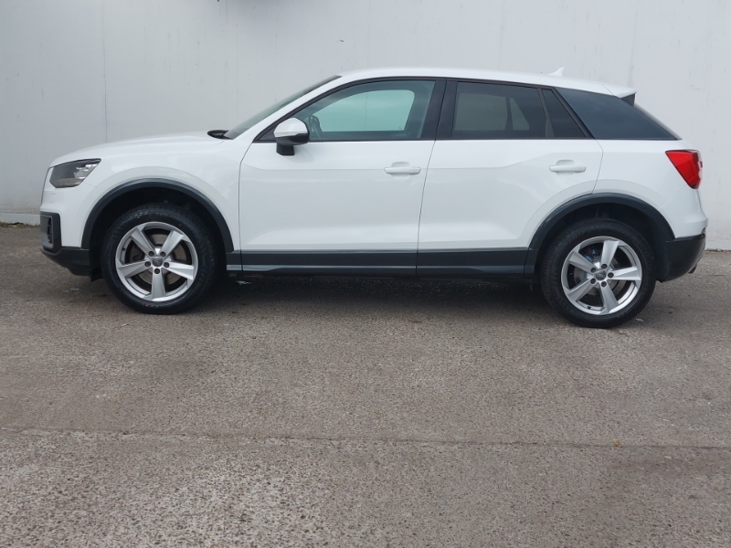 Audi Q2 1.0 Tfsi Sport White #4