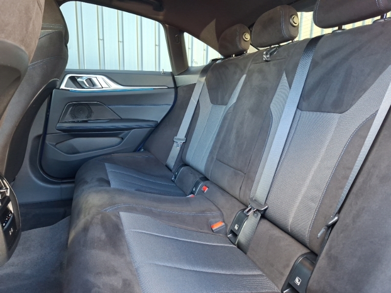 BMW i4 250Kw Edrive40 M Sport 83.9Kwh Blue #6