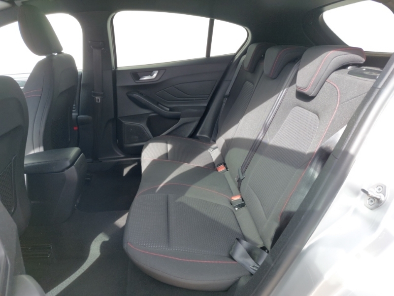 Ford Focus 1.0 Ecoboost 125 St-line Silver #6