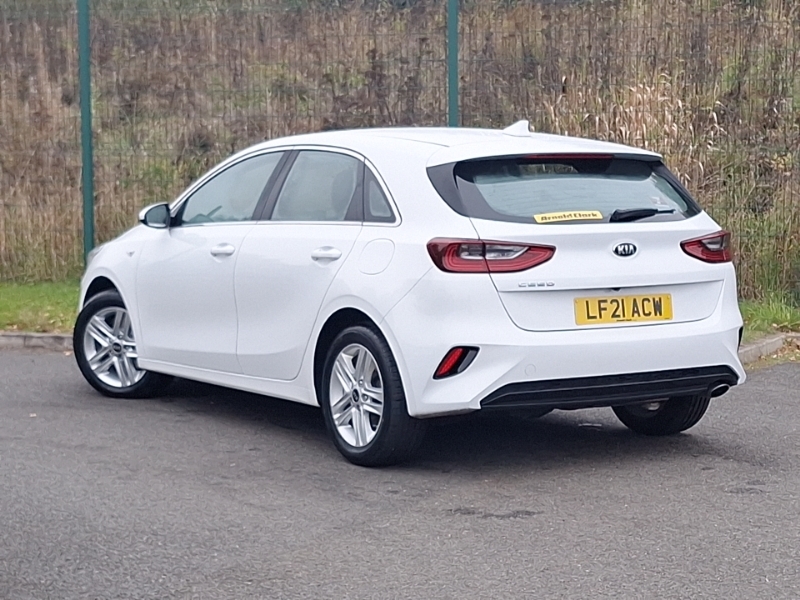 Kia Ceed 1.6 Crdi Isg 2 Nav LF21ACW White #2