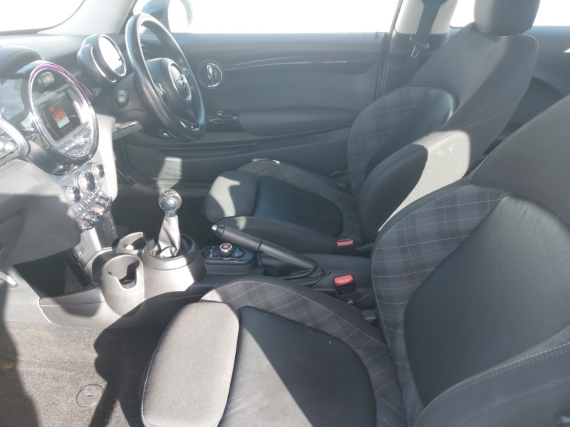 Mini Hatch 2.0 Cooper S II SM68SBO White #5