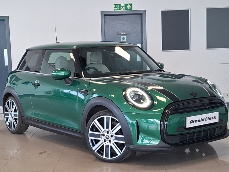 Mini Hatch 1.5 Cooper Exclusive Comfort Pack Green