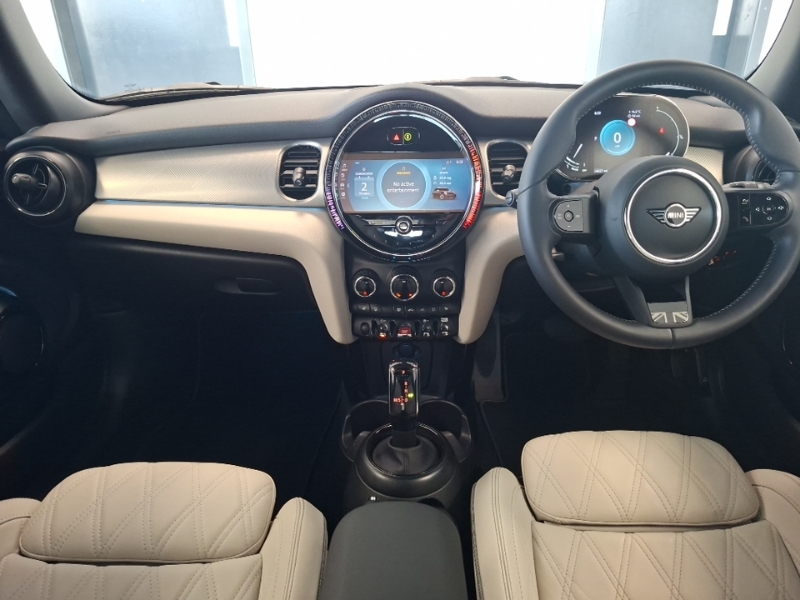 Mini Hatch 1.5 Cooper Exclusive Comfort Pack SG73FFR Green #4