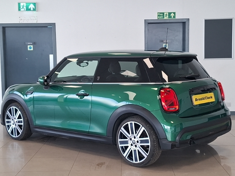 Mini Hatch 1.5 Cooper Exclusive Comfort Pack SG73FFR Green #2