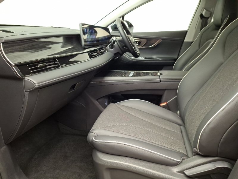 Omoda E5 155Kw Knight 61Kwh Silver #5