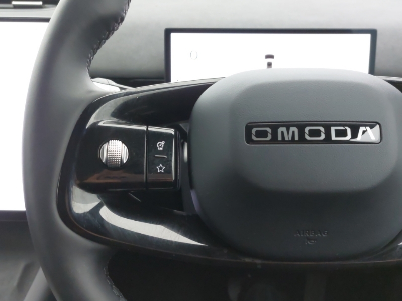 Omoda 7 Plug-in Hybrid Suv White #9