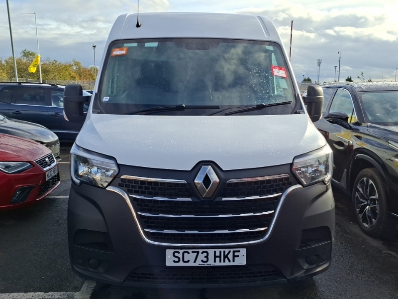 Renault Master Mm35 Blue Dci 135 Advance Medium Roof Van White