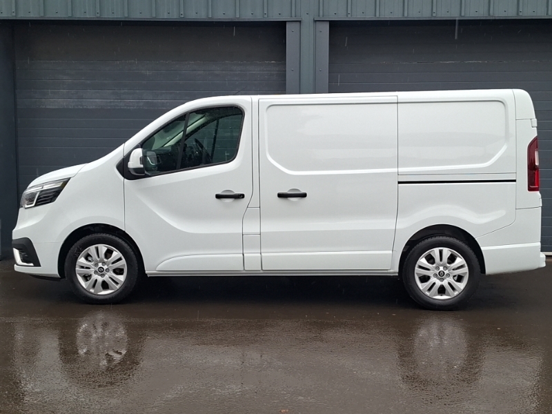 Renault Trafic Sl30 Blue Dci 130 Extra Safety Van White #4