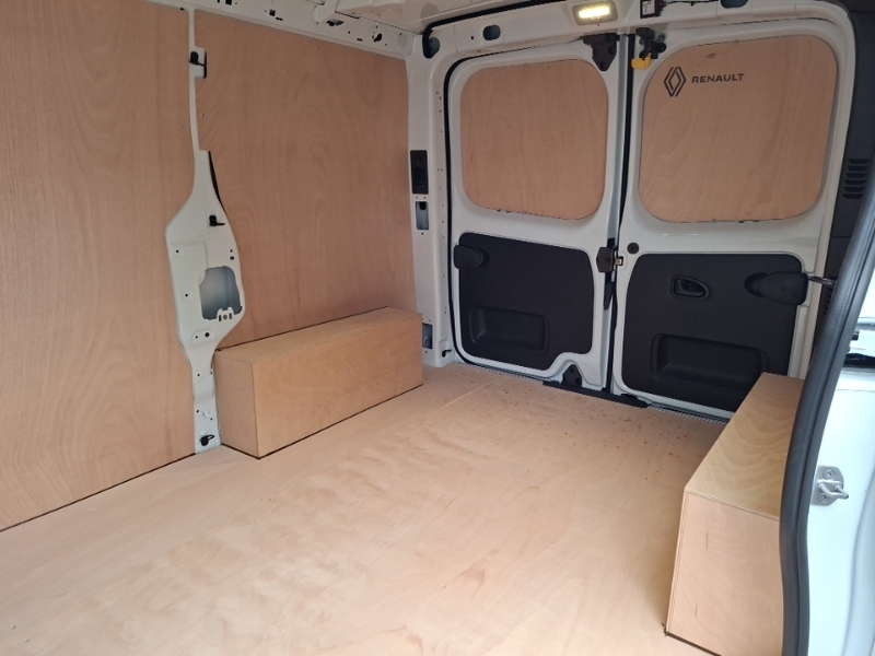 Renault Trafic Sl30 Blue Dci 130 Extra Safety Van White #6