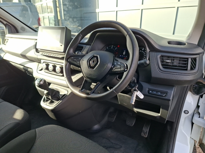 Renault Trafic Ll30 Blue Dci 130 Advance Safety Crew Van White #3