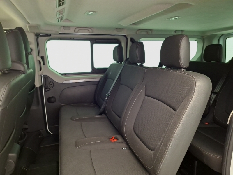 Renault Trafic Ll30 Blue Dci 110 Extra Safety 9 Seater White #6