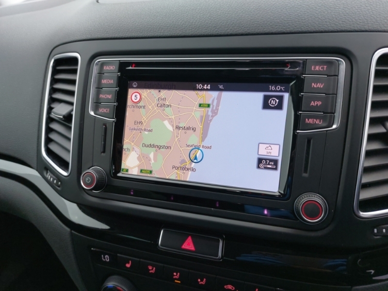 Seat Alhambra 2L Xcellence Red #10