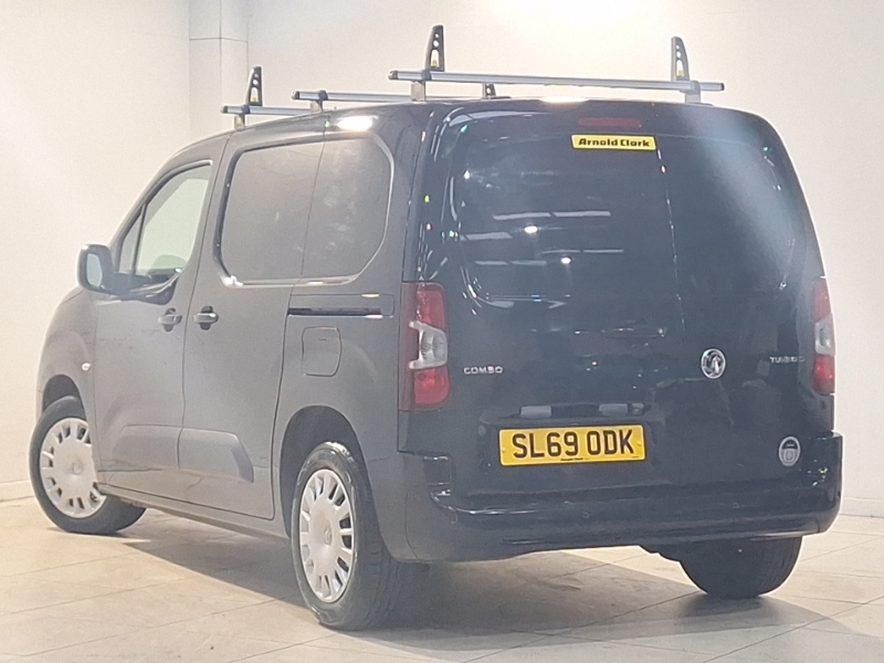 Vauxhall Combo 2000 1.5 Turbo D 130Ps H1 Sportive Van Black #2