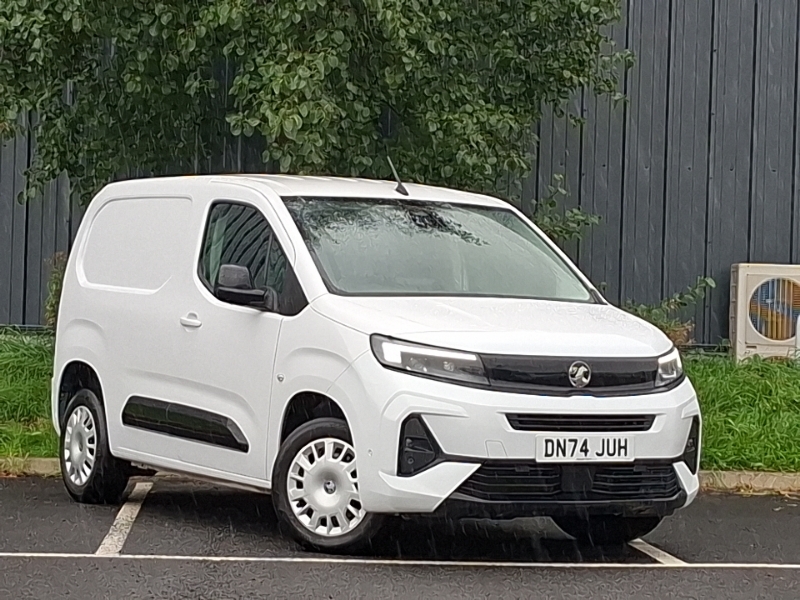 Vauxhall Combo 1.5 Turbo D 100Ps Pro H1 Van White