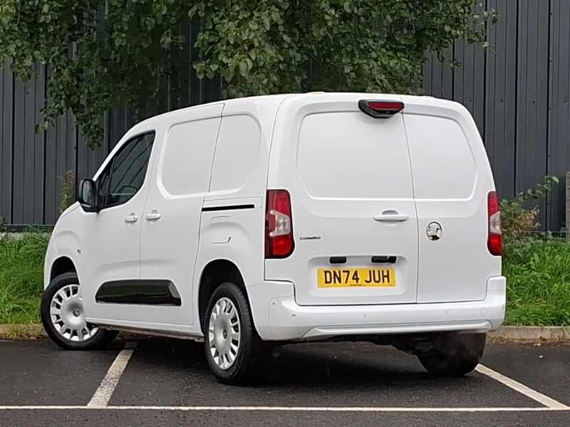 Vauxhall Combo 1.5 Turbo D 100Ps Pro H1 Van White #2
