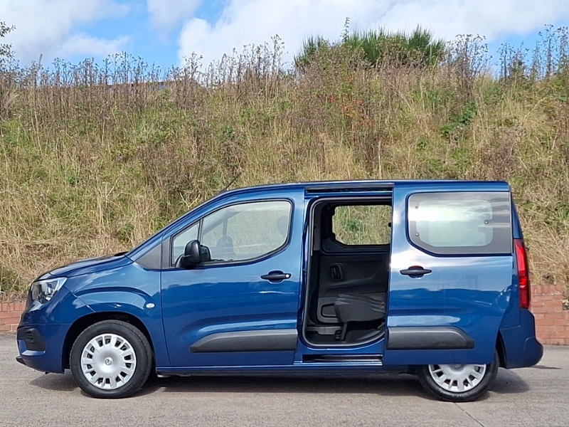 Vauxhall Combo Life 1.5 Turbo D Design Blue #4