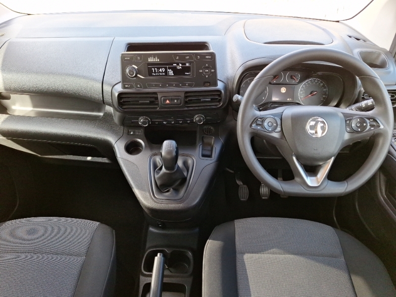Vauxhall Combo Life 1.5 Turbo D Design Blue #3