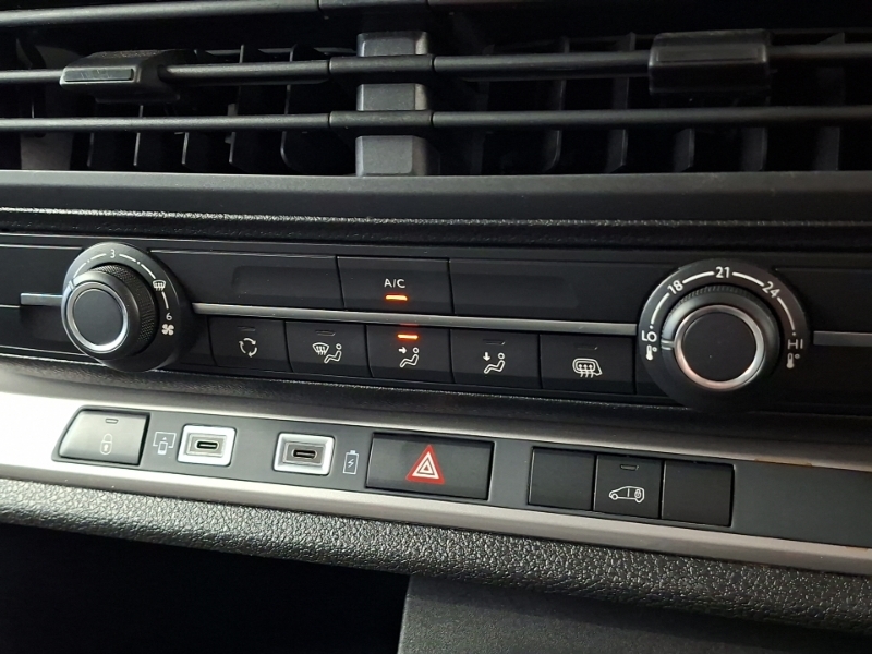 Vauxhall Vivaro Mpv Grey #15