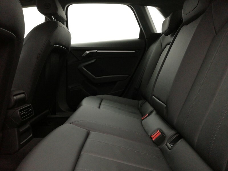 Audi A3 30 Tfsi Sport Black #6