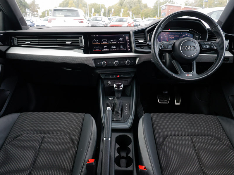 Audi A1 25 Tfsi S Line S Tronic Grey #3