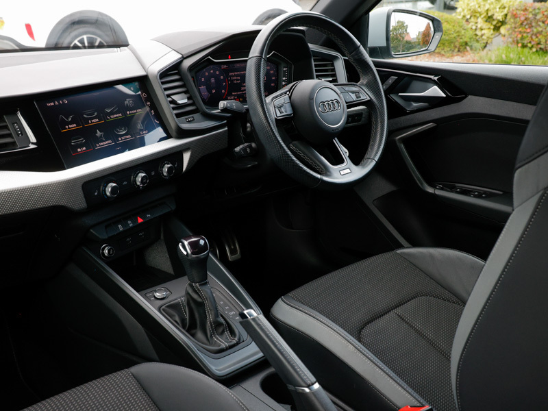 Audi A1 S Line Black #10