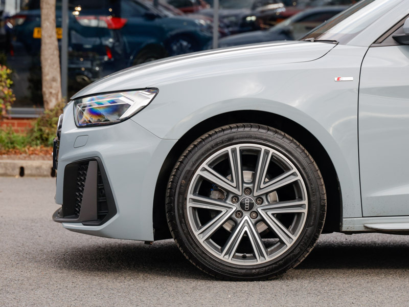 Audi A1 S Line Black #9
