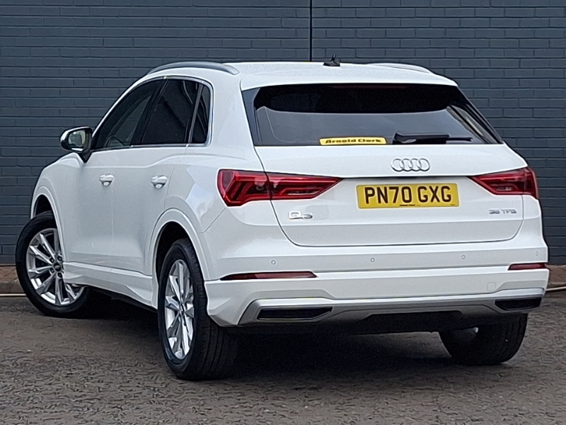 Audi Q3 Tfsi Cod 35 S White #2