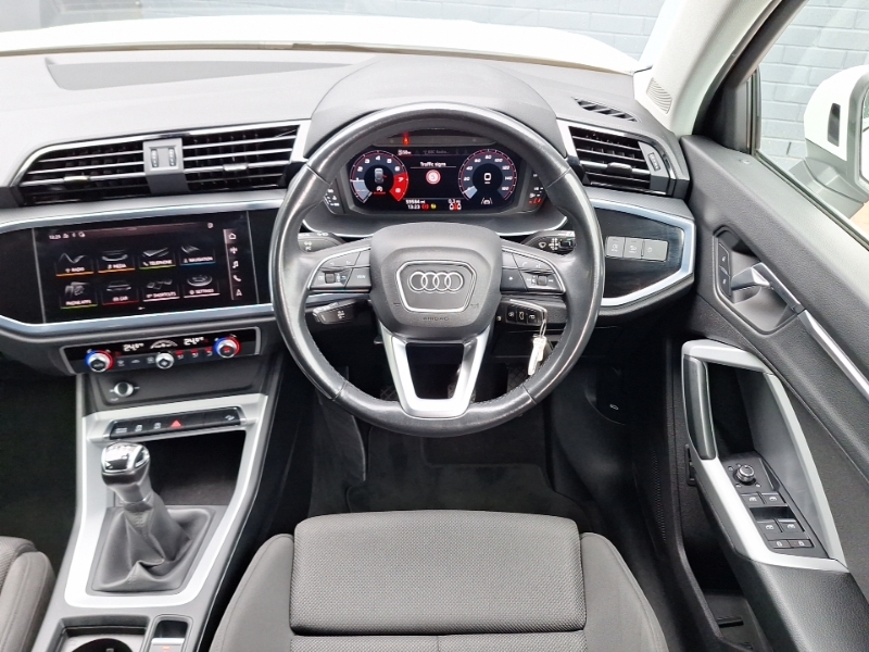 Audi Q3 Tfsi Cod 35 S White #8