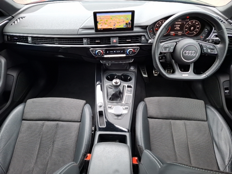 Audi A4 35 Tfsi Black Edition Black #3