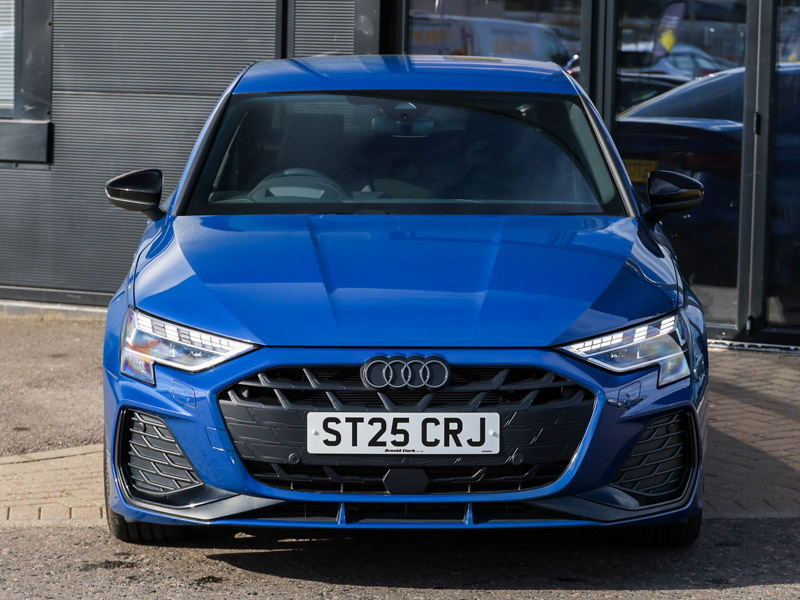 Audi A3 35 Tfsi Sport S Tronic 2025  #13